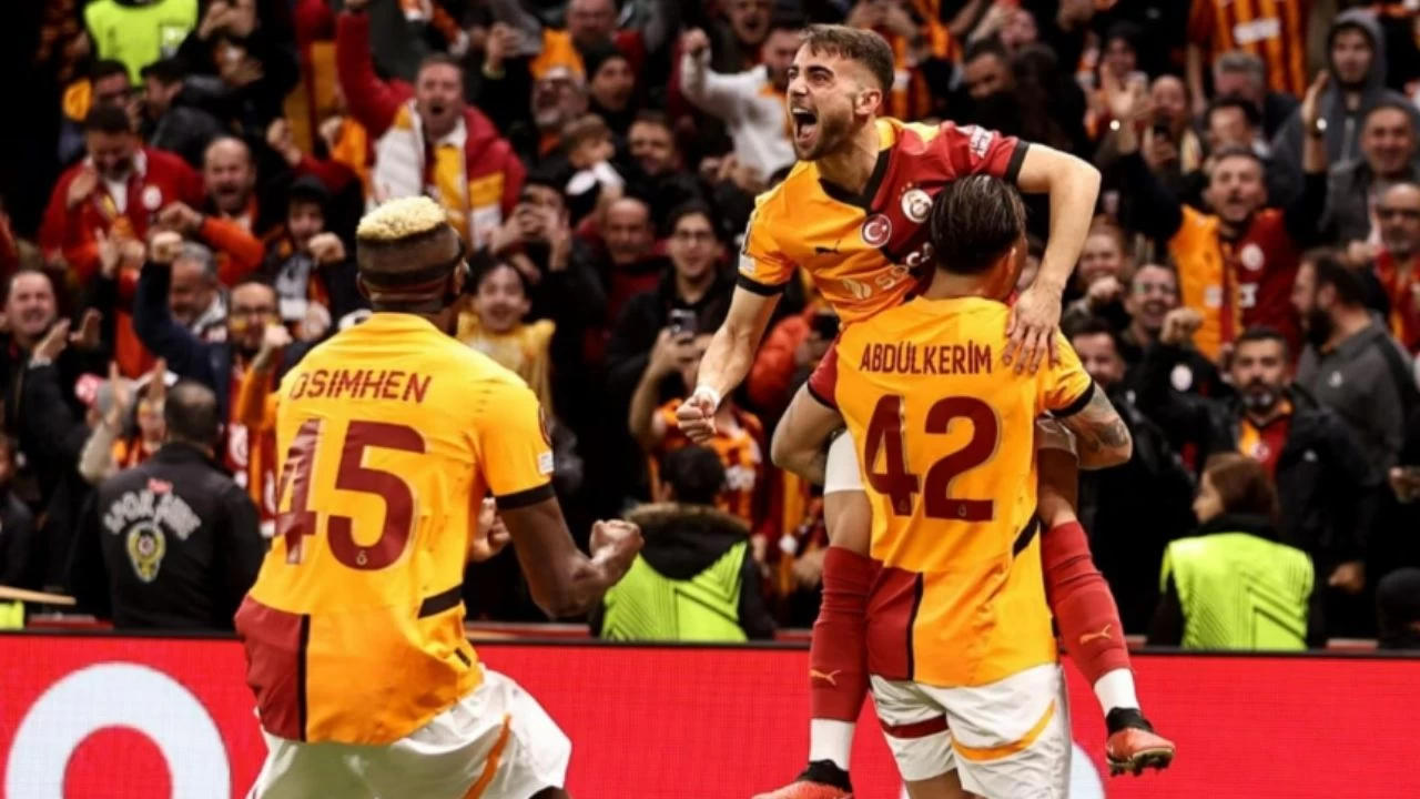 galatasaray-samsunspor-maci-1-0lik-ustunlukle-ilk-yari-sonuclandi