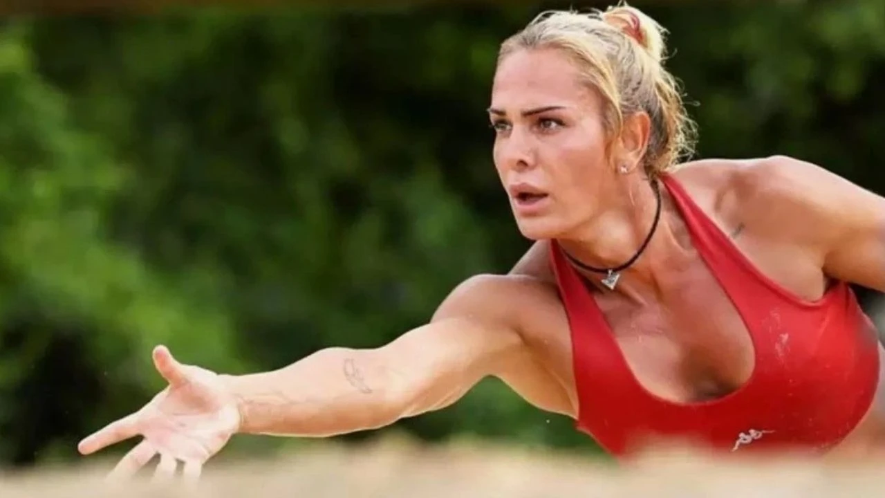 urvivor-adasinda-gerilim-dorukta-ayse-ve-pinar-catismasi-gundemde